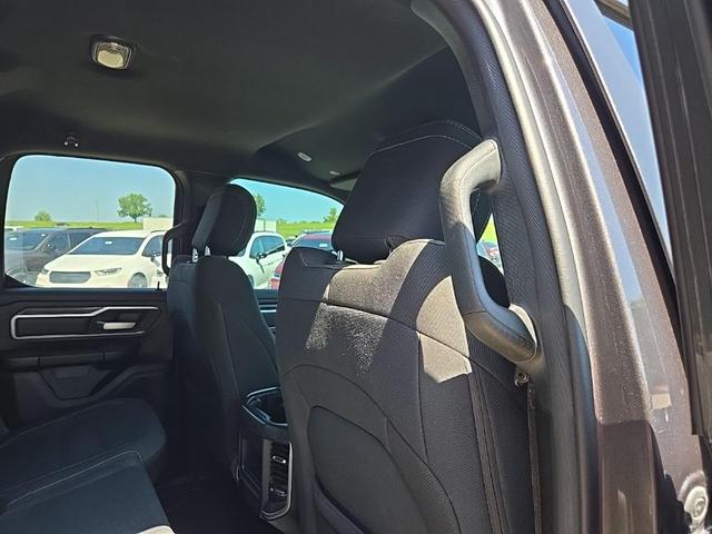 Photo of 2021 Granite Crystal Metallic Clearcoat RAM 1500