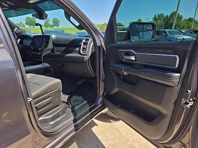 Photo of 2021 Granite Crystal Metallic Clearcoat RAM 1500