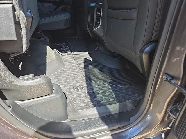 Photo of 2021 Granite Crystal Metallic Clearcoat RAM 1500