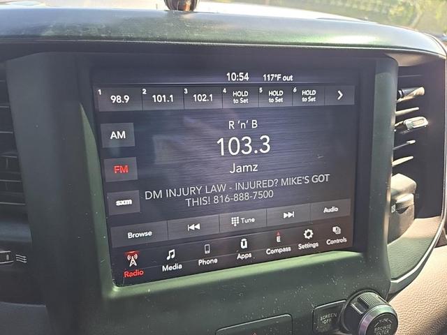 Photo of 2021 Granite Crystal Metallic Clearcoat RAM 1500