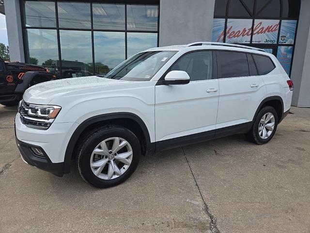 Photo of 2018 Pure White Volkswagen Atlas