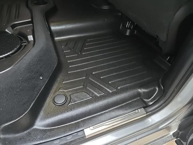 Photo of 2022 Billet Silver Metallic Clearcoat RAM 2500
