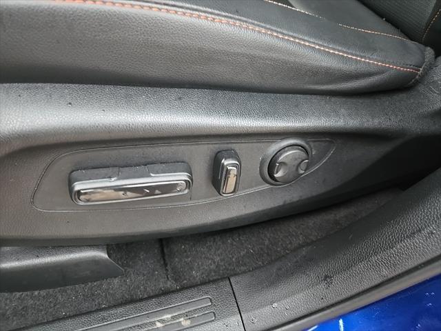 Photo of 2024 Blue Honda CR-V Hybrid