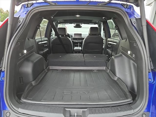 Photo of 2024 Blue Honda CR-V Hybrid