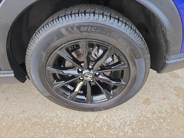 Photo of 2024 Blue Honda CR-V Hybrid