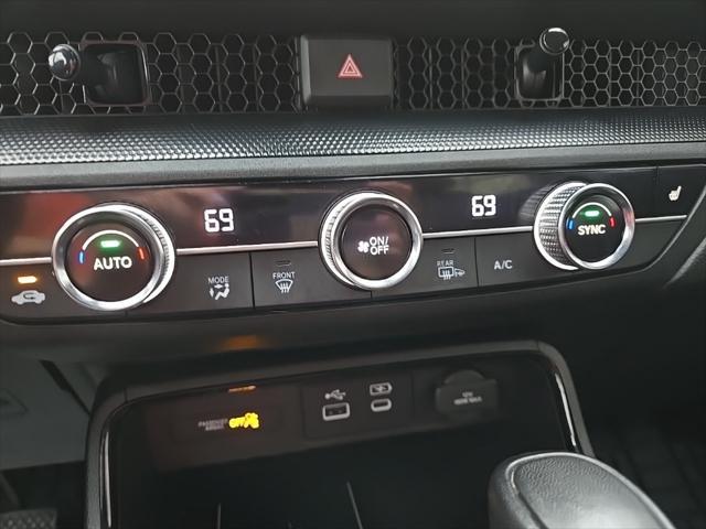 Photo of 2024 Blue Honda CR-V Hybrid
