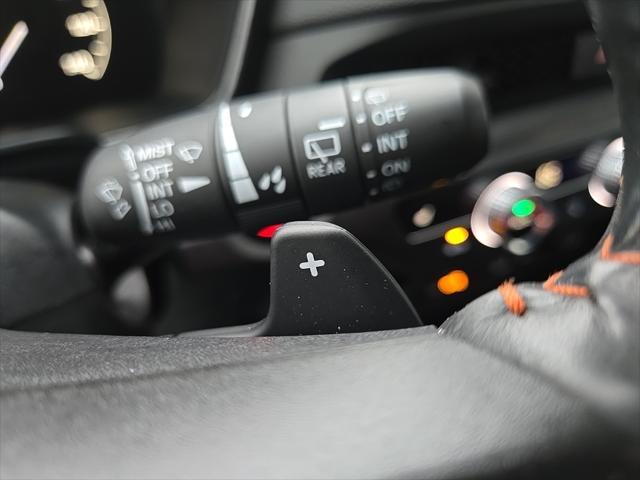 Photo of 2024 Blue Honda CR-V Hybrid