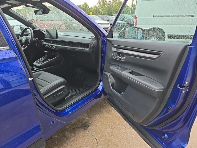 Photo of 2024 Blue Honda CR-V Hybrid