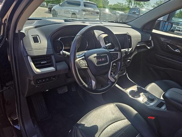 Photo of 2022 Ebony Twilight Metallic GMC Terrain