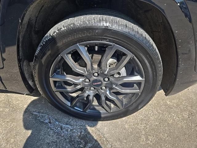 Photo of 2022 Ebony Twilight Metallic GMC Terrain