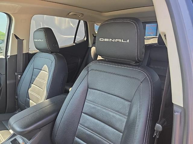 Photo of 2022 Ebony Twilight Metallic GMC Terrain