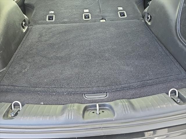 Photo of 2021 Diamond Black Crystal Pearlcoat Jeep Compass