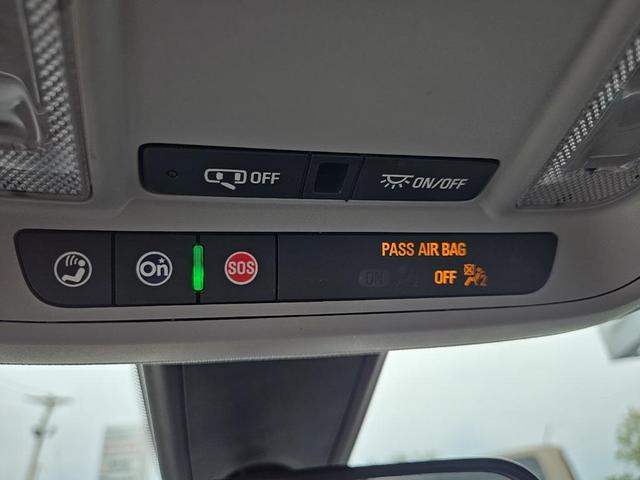Photo of 2020 Summit White Chevrolet Malibu
