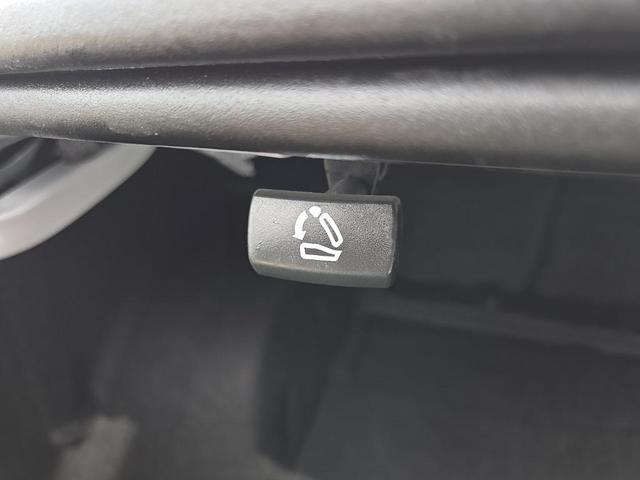 Photo of 2020 Summit White Chevrolet Malibu