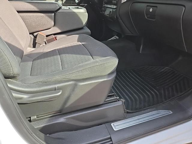 Photo of 2022 Summit White Chevrolet Silverado 2500