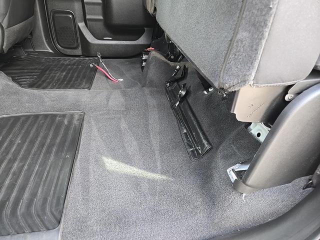 Photo of 2022 Summit White Chevrolet Silverado 2500