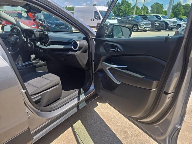 Photo of 2025 Sterling Gray Metallic Chevrolet Trax