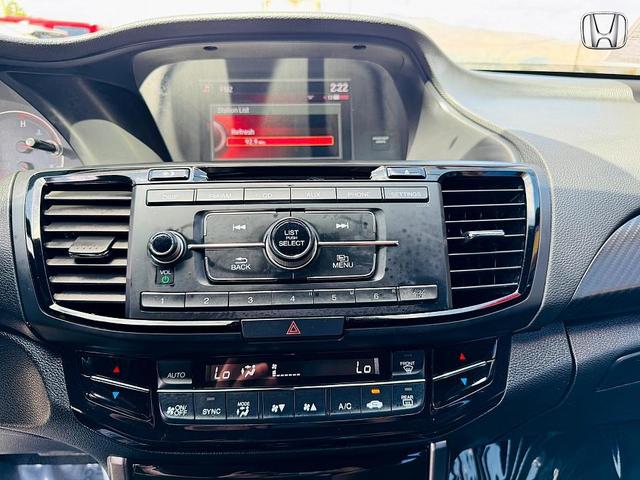 Photo of 2017 Modern Steel Metallic Honda Accord