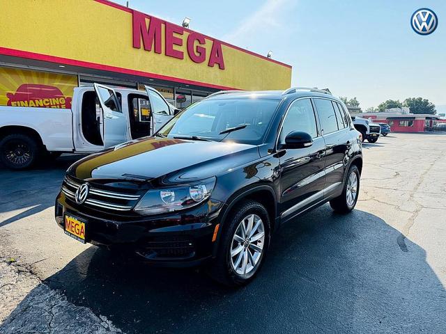 Photo of 2017 Deep Black Pearl Volkswagen Tiguan