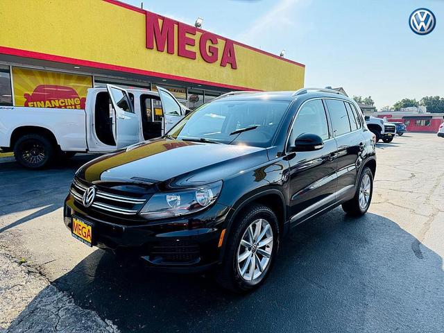 Photo of 2017 Deep Black Pearl Volkswagen Tiguan