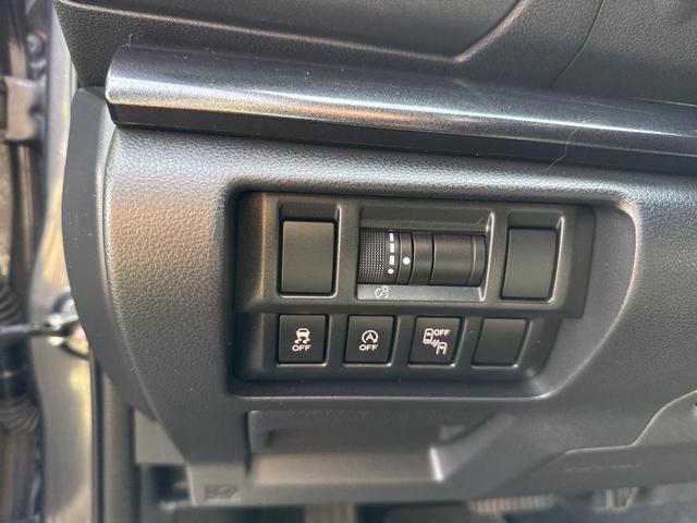 Photo of 2022 Gray Subaru Crosstrek