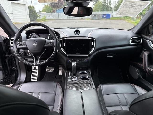 Photo of 2021 Black Maserati Ghibli