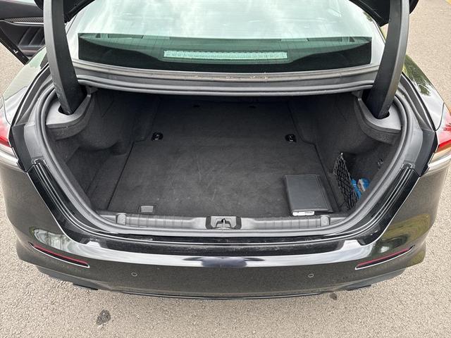 Photo of 2021 Black Maserati Ghibli