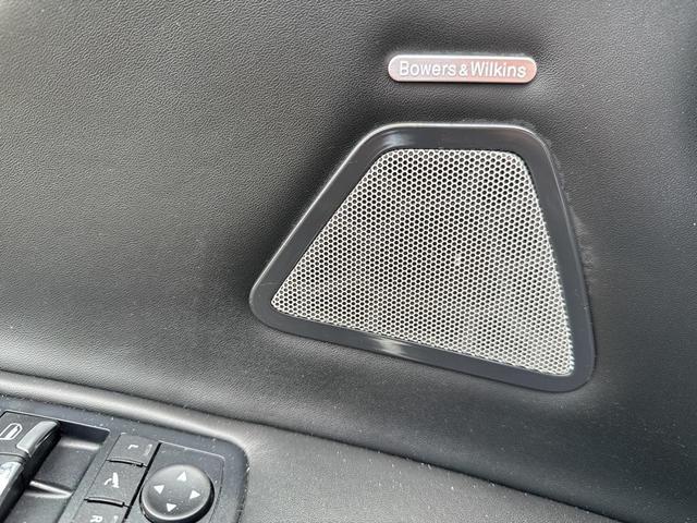 Photo of 2021 Black Maserati Ghibli