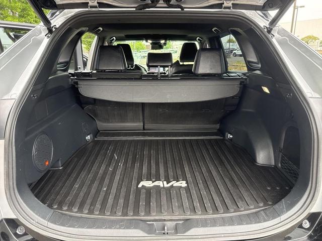 Photo of 2022 Silver Sky Metallic/Midnight Black Metallic Toyota RAV4 Hybrid