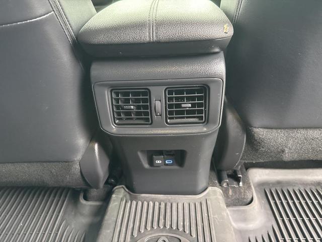 Photo of 2022 Silver Sky Metallic/Midnight Black Metallic Toyota RAV4 Hybrid