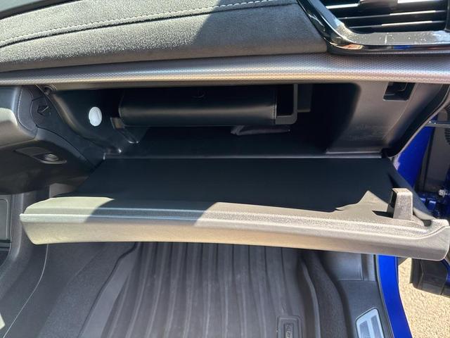 Photo of 2022 Apex Blue Pearl Acura RDX