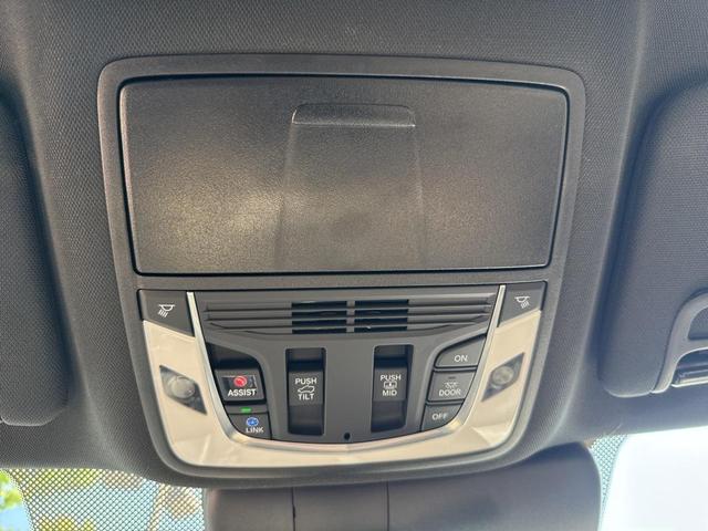 Photo of 2022 Apex Blue Pearl Acura RDX