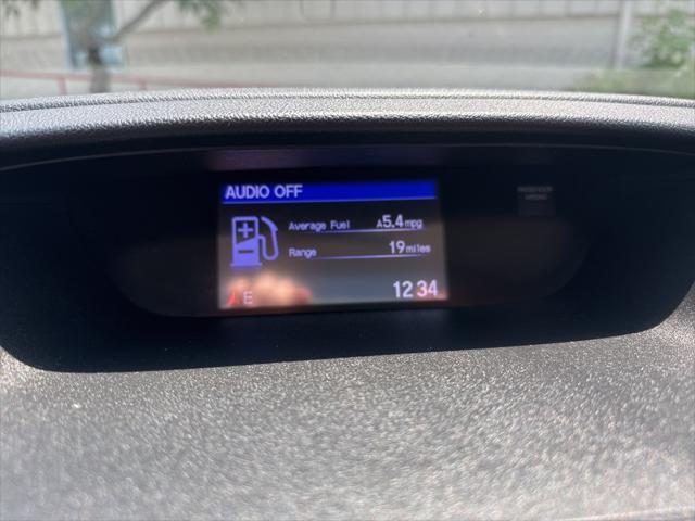 Photo of 2015 Gray Honda CR-V