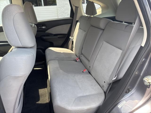 Photo of 2015 Gray Honda CR-V