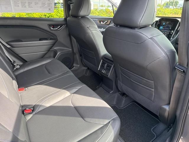 Photo of 2025 Magnetite Gray Metallic Subaru Forester