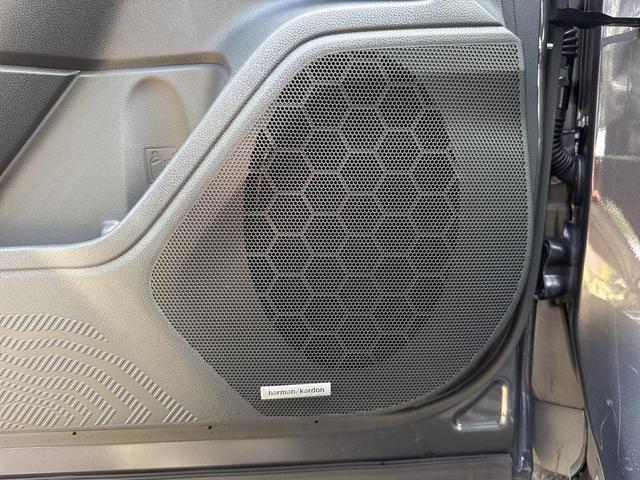 Photo of 2025 Magnetite Gray Metallic Subaru Forester
