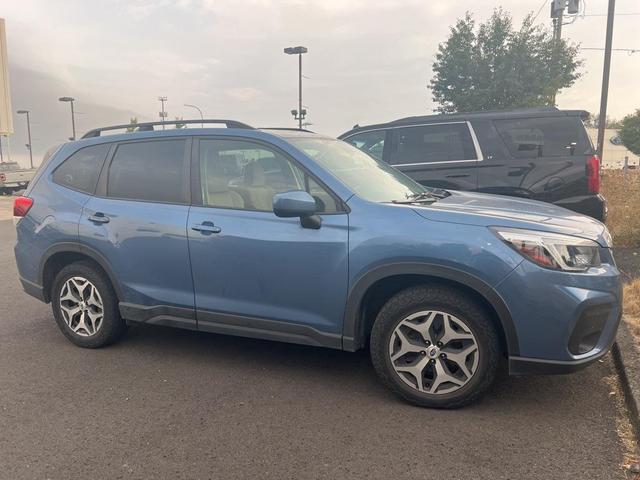 Photo of 2021 Horizon Blue Pearl Subaru Forester