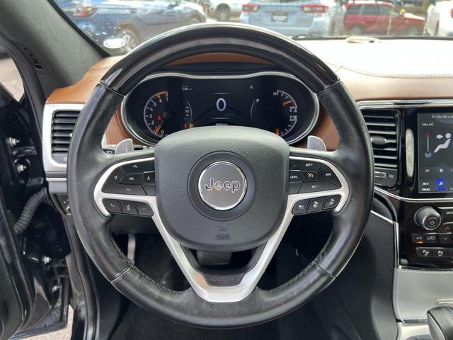 Photo of 2019 Diamond Black Crystal Pearlcoat Jeep Grand Cherokee