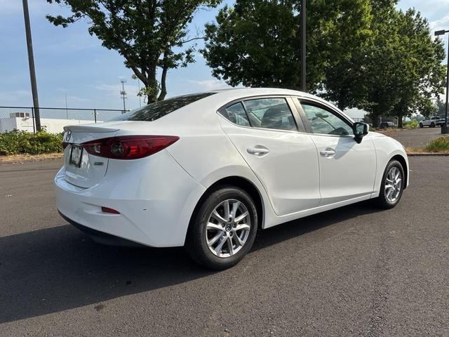 Photo of 2015 Snowflake White Pearl Mica Mazda Mazda3