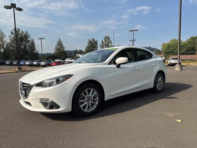 Photo of 2015 Snowflake White Pearl Mica Mazda Mazda3