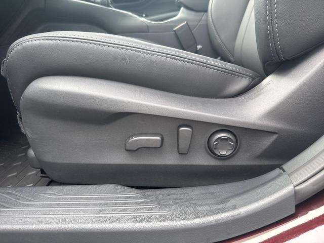 Photo of 2025 Dark Mahogany Pearl Subaru Outback