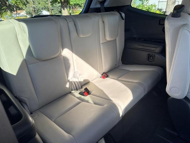 Photo of 2023 Crystal Black Silica Subaru Ascent