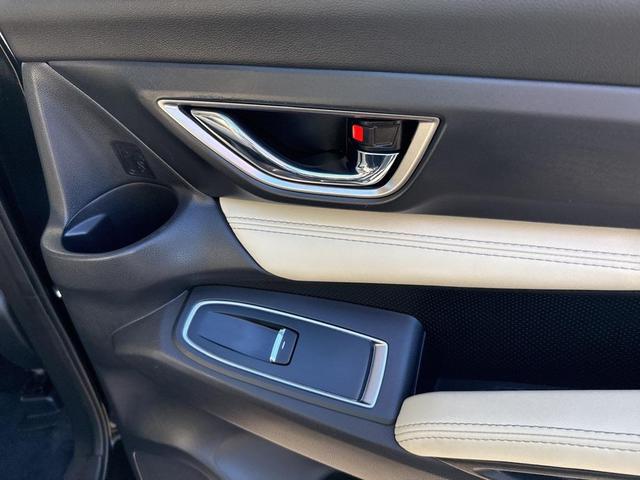 Photo of 2023 Crystal Black Silica Subaru Ascent
