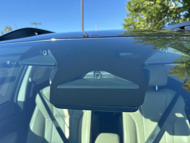 Photo of 2023 Crystal Black Silica Subaru Ascent