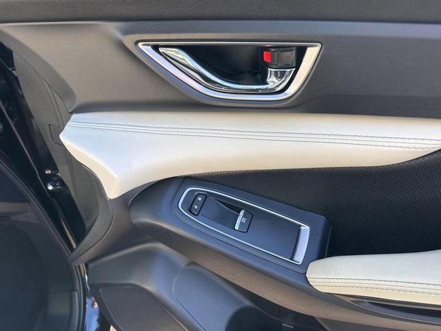 Photo of 2023 Crystal Black Silica Subaru Ascent