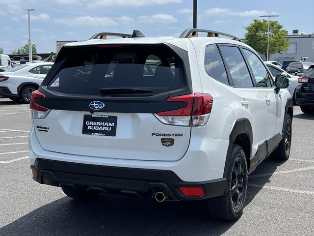 Photo of 2024 Crystal White Pearl Subaru Forester