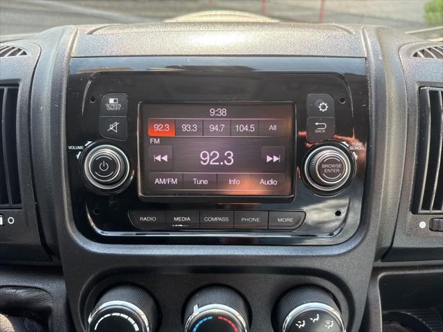 Photo of 2019 Bright White Clearcoat RAM ProMaster 1500