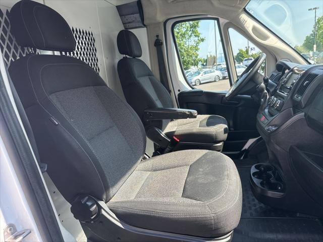Photo of 2019 Bright White Clearcoat RAM ProMaster 1500