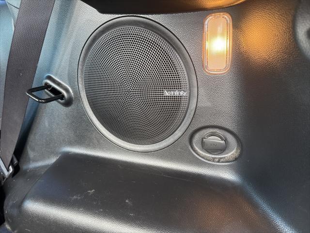Photo of 2015 Bright Silver Kia Soul