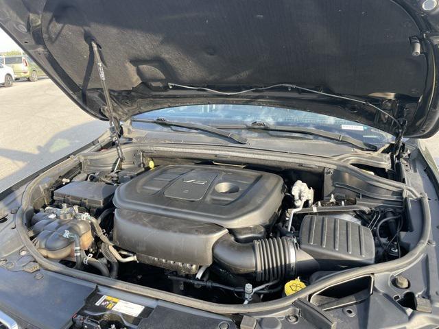 Photo of 2021 Diamond Black Crystal Pearlcoat Jeep Grand Cherokee
